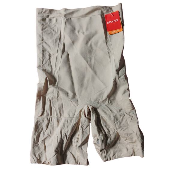 Spanx Mid Thigh Short SS1915 Large Nude NWT - Picture 1 of 5